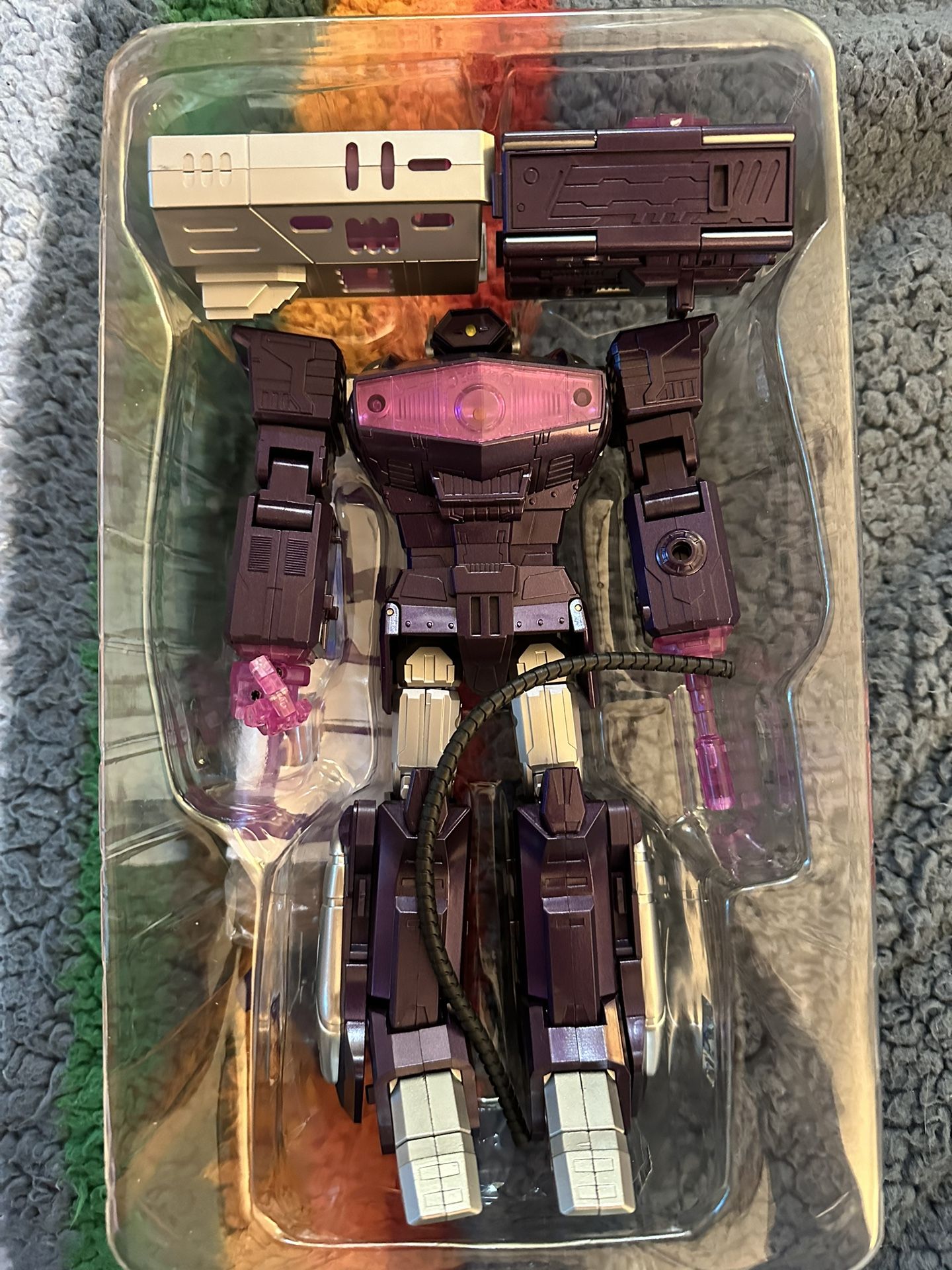 Cloud 9 W-01 Quakeblast Transformer