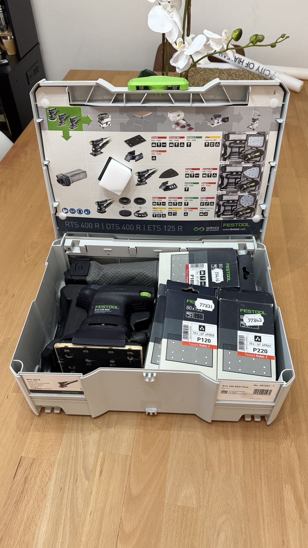 Lijadora Festool RTS 400 R con Extras / Sander Kit