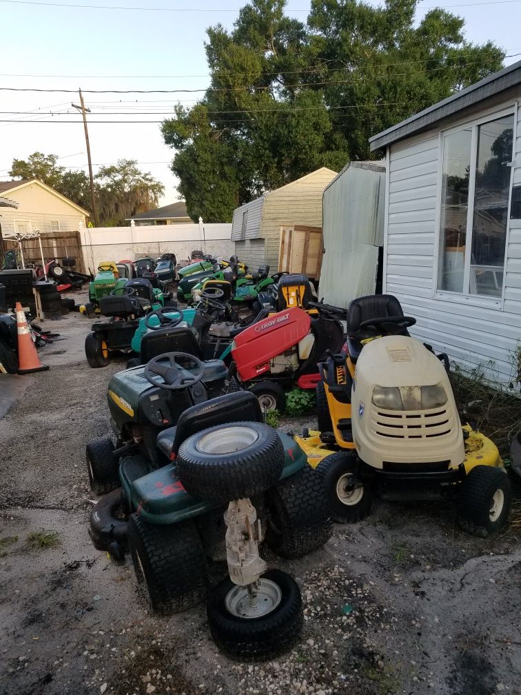 ((Supply changes daily))((PARTING OUT ONLY))Riding lawn mower