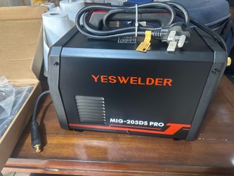 YESWELDER MIG -205DS PRO