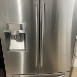 Samsung refrigerator French door stainless 