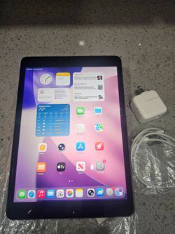Apple iPad 8th Gen 10.2"  32GB WiFi + Cellular UNLOCKED iOS 26 -Space Gray