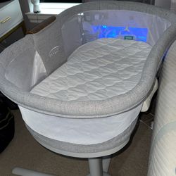 Halo bassinet