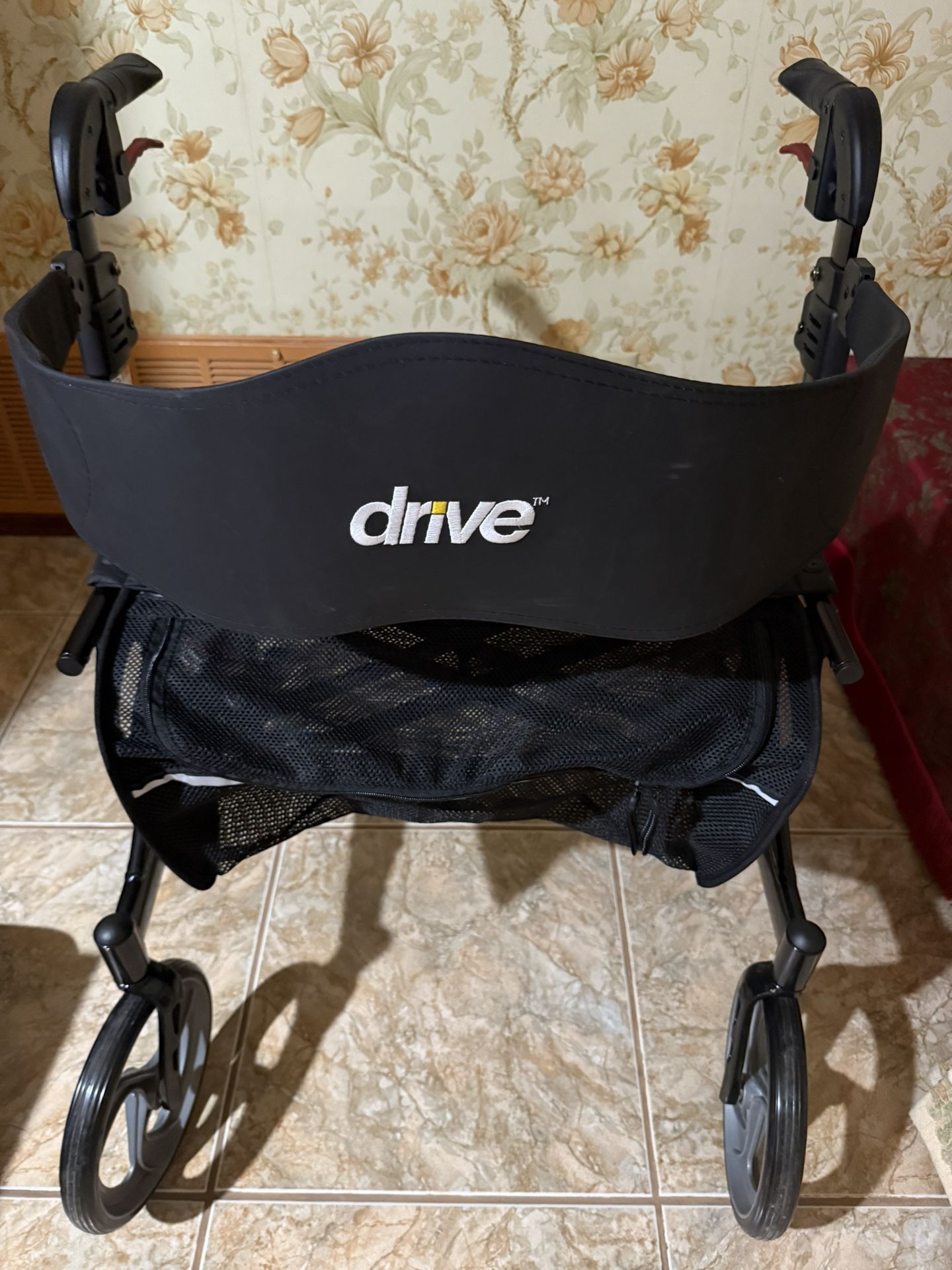 Drive Rollator F-22 Up To 300 Lbs 