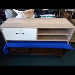 TV Stand For TV 55 Inch $50
