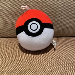 Pokémon Plush Ball 