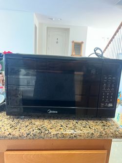 Midea Microwave (900w)