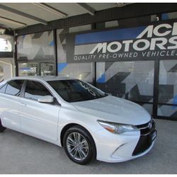 2017 Toyota Camry SE Sedan 