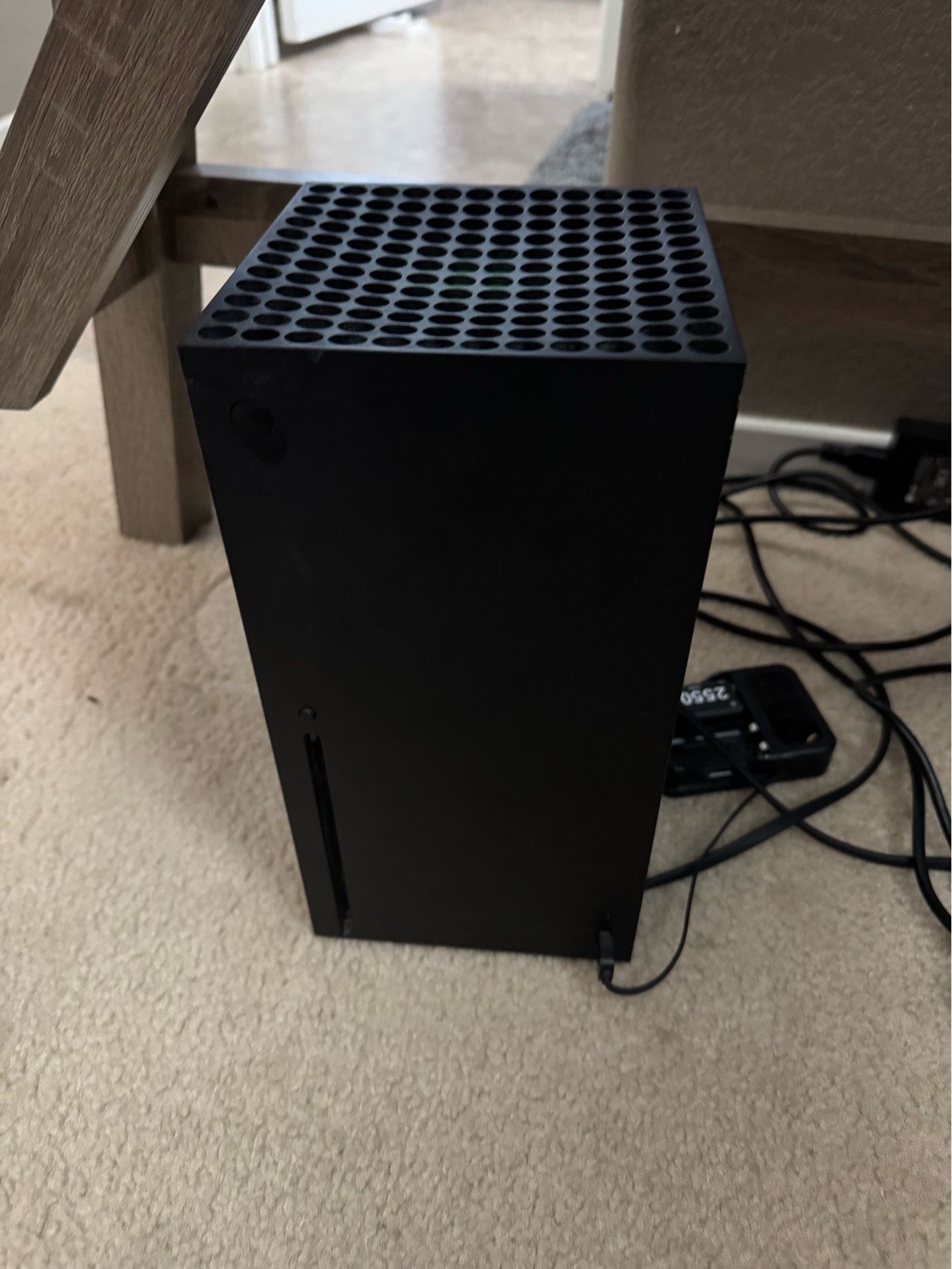 Xbox series x and monitor