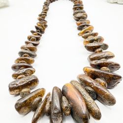 AMBER BEAD NECKLACE