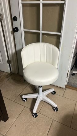 Vanity / Office Chair