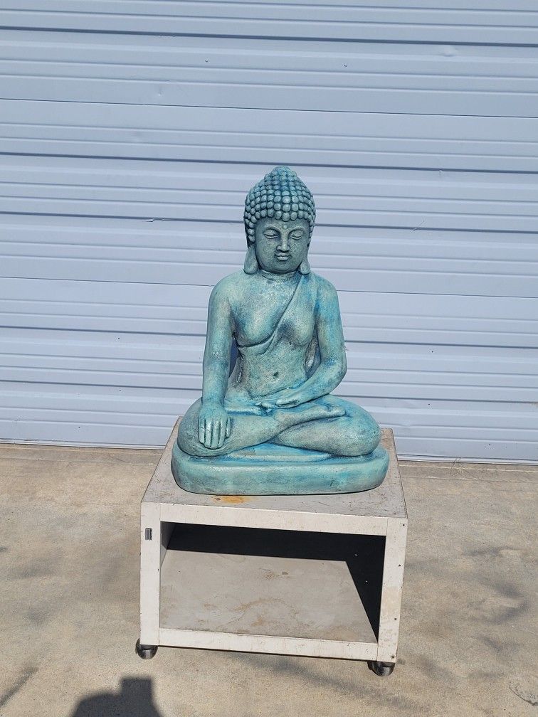 Buddha Statue Concrete 29 Inches Tall 