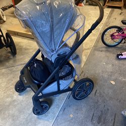 Nuna Mixx Stroller