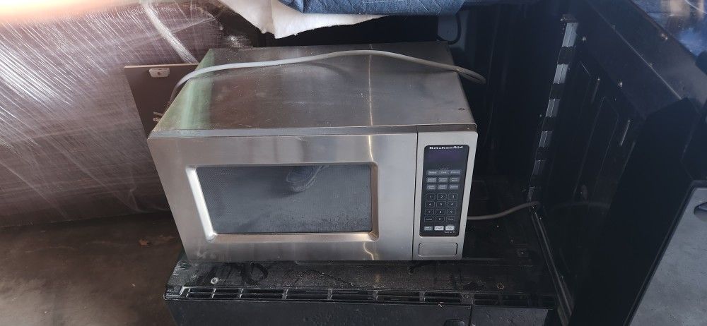 KitchenAid Microwave 