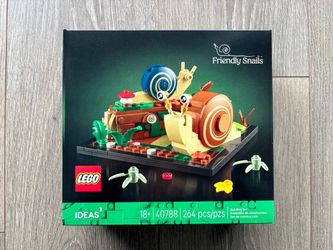 New LEGO Friendly Snails 40788