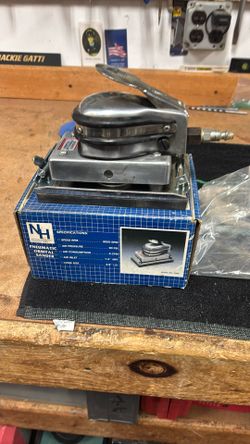 Pneumatic Orbital Sander