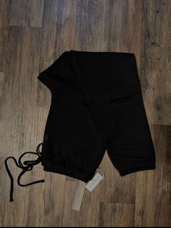 ESSENTIAL PANTS