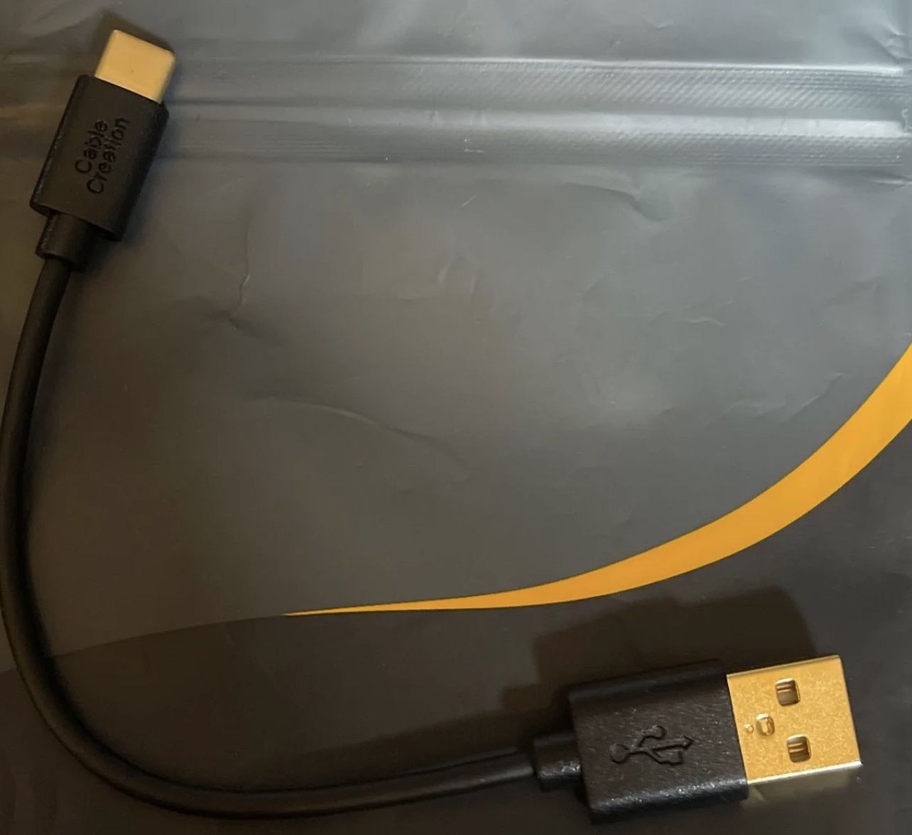 Type C Plug to USB 2.0 Standard -A plug Cable.