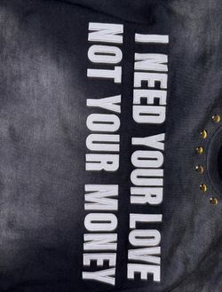 Unisex Love over money longsleeve tee