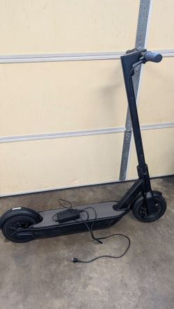 Segway Ninebot Max G30 Electric Scooter