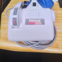 ELECTROLUX  "LITTLE LUX 2" VINTAGE HAND HELD VACUUM CLEANER