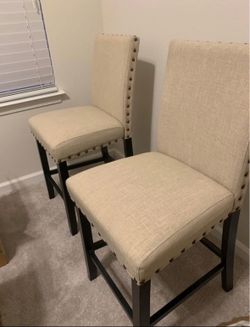 Barstools – Set of 2 – Excellent Condition