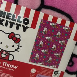 Hello Kitty, Bubblegum Throw Blanket