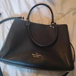 Kate Spade Leila Medium leather Satchel  black . New