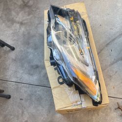 Honda Pilot Headlight