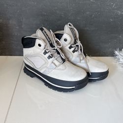 Boys Timberlands Boots Us 2,5