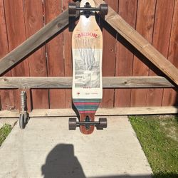 Arbor Skateboard 