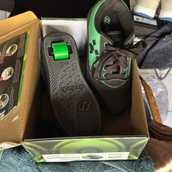 boys, Tennis Shoes, Built-In Skates With Accessories Minecraft