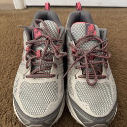 Womens New Balance 10