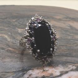 Extremely Elegant Ring .925 Silver Gorgeous 