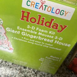 Creatology 3-D Holiday Foam Kit - Giant Gingerbread House