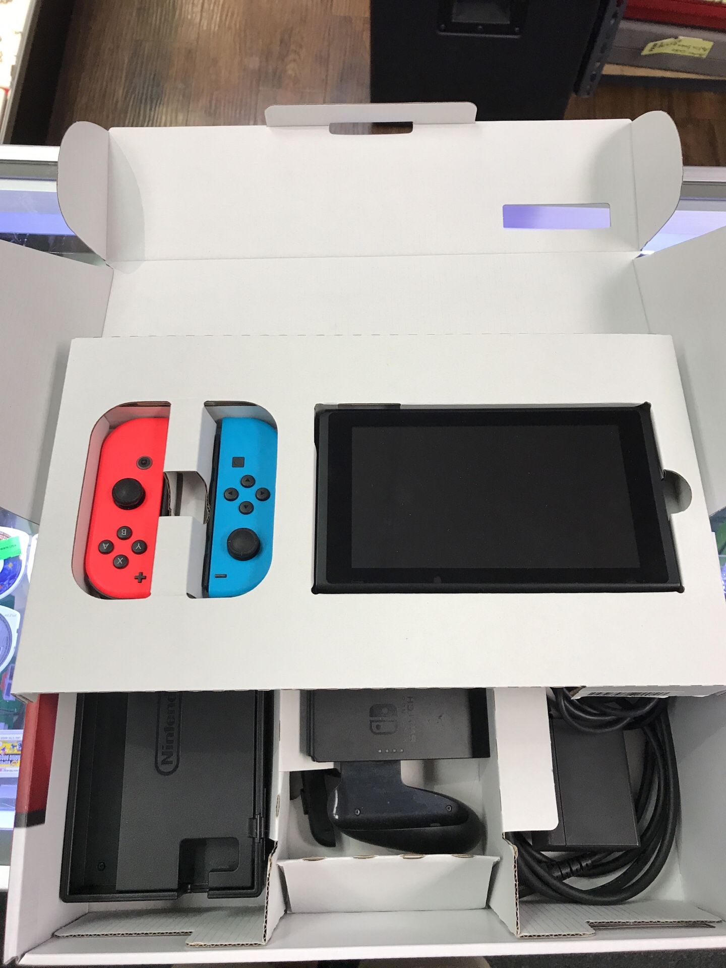 Nintendo Switch blue/red console in Box