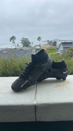 Nike Superfly 9 “Black Volt”