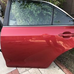 2007-2011 Toyota Prius Rear Left Door