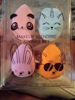 M2u Make-up Sponges. 