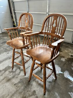 Vintage High Stool Chair
