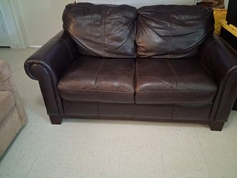Sofa De Piel Dos Piezas El Mediano Y El Chico