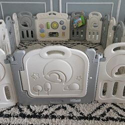 Beautiful Sturdy Play Yard