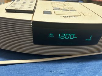 BOSE - Bose WAVE RADIO and CD Player with Remote ( AWRC-1P )
