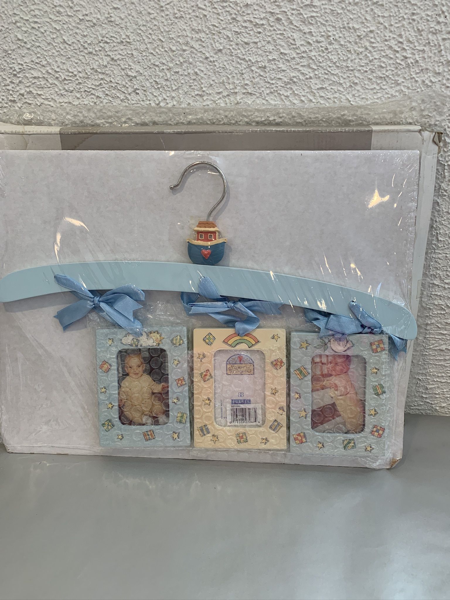 Decorative Wall Hanging Hold Three 2.50” And 3.50” Photos Burns of Boston designed by Susan wingert If you see it here , it is available, new , ne