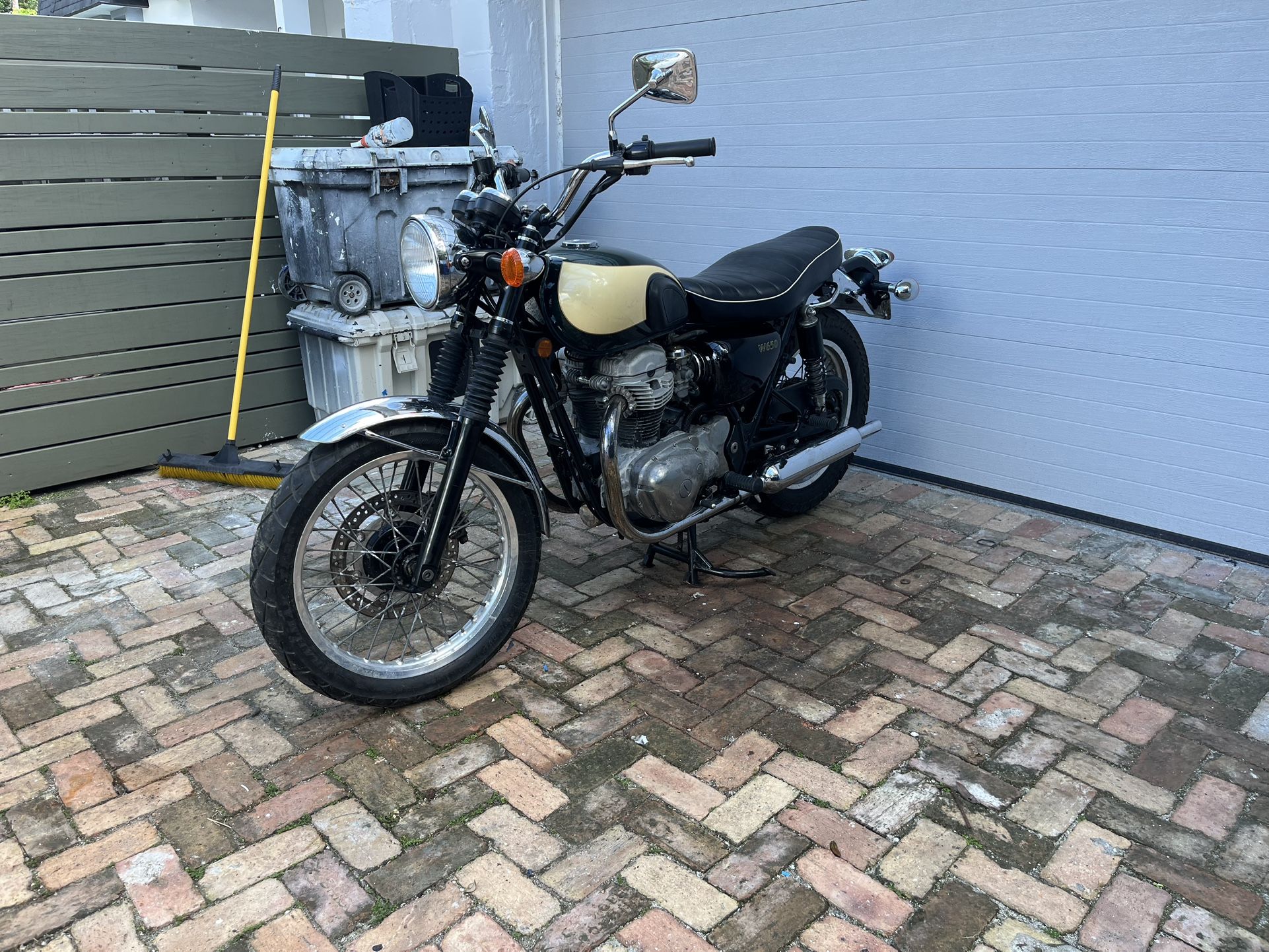 W650 kawasaki