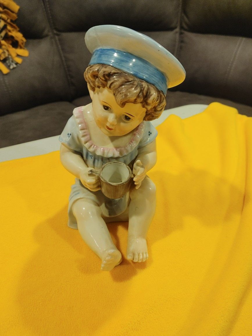 KPM Porcelain Figurine Piano Boy With Cup