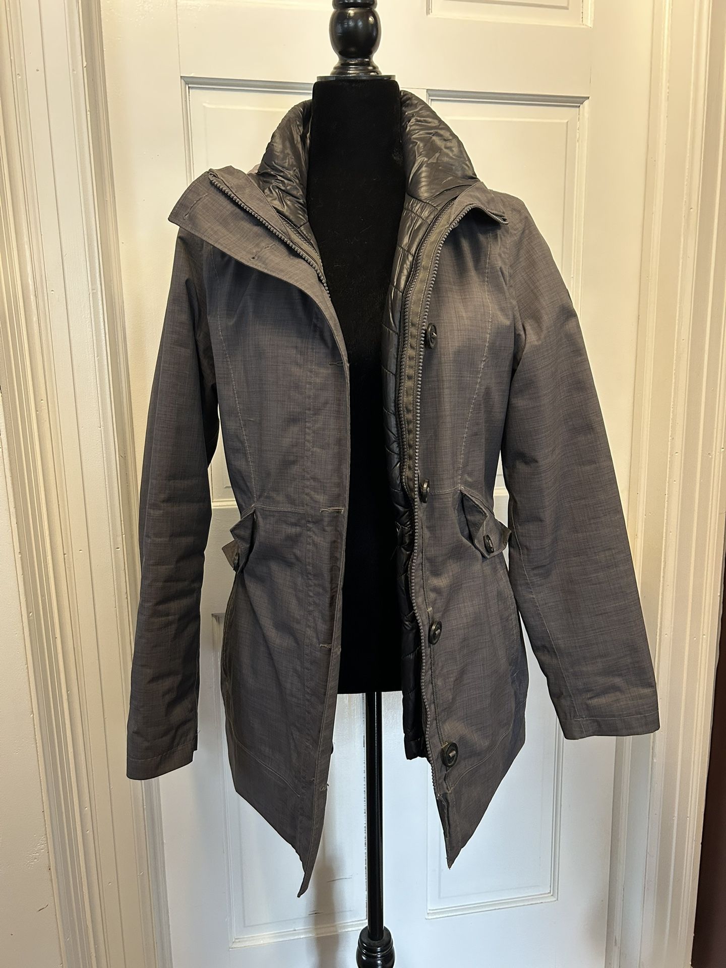 The north face 3 in 1 winter rain jacket coat medium women’s dryvent rain gray