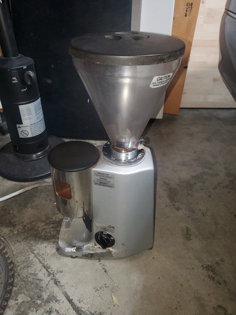 Super Jolly Grinder