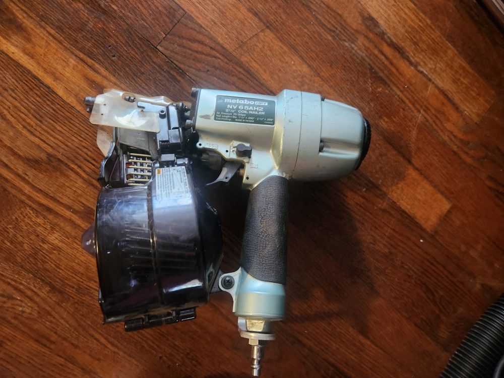 The 2-1/2 inch Coil Siding nailer (NV65AH2)
