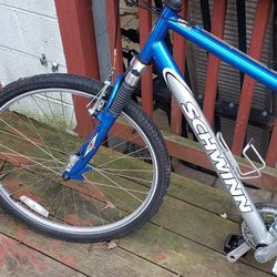 Schwinn Mountain Bike/Bicycle